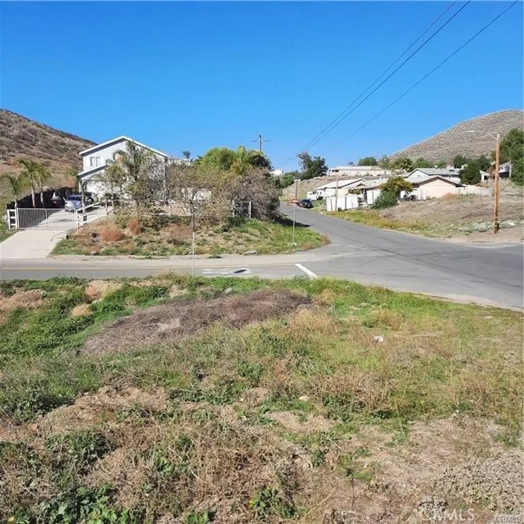 Photo of 0 Conneticut, Menifee, CA 92587 (MLS # IV25238756)