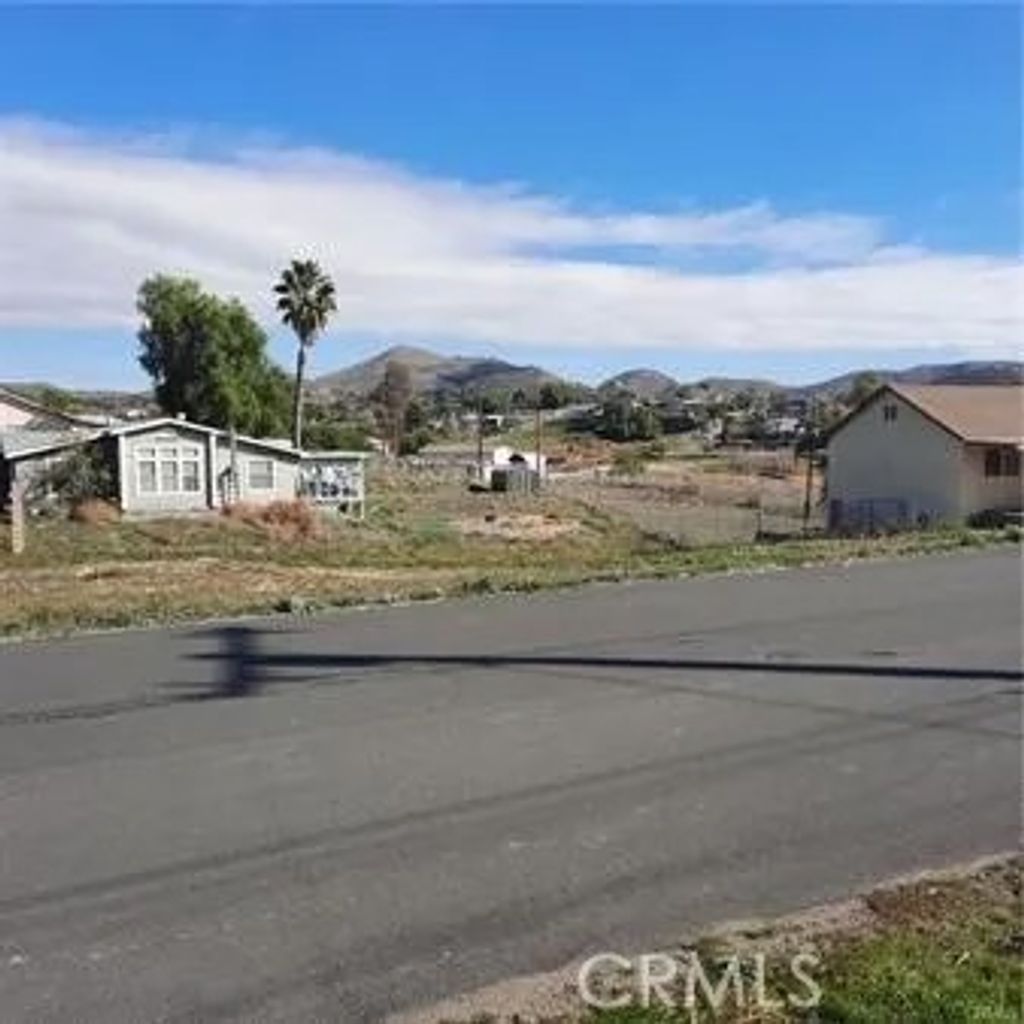 Photo of 0 Conneticut, Menifee, CA 92587 (MLS # IV25238756)