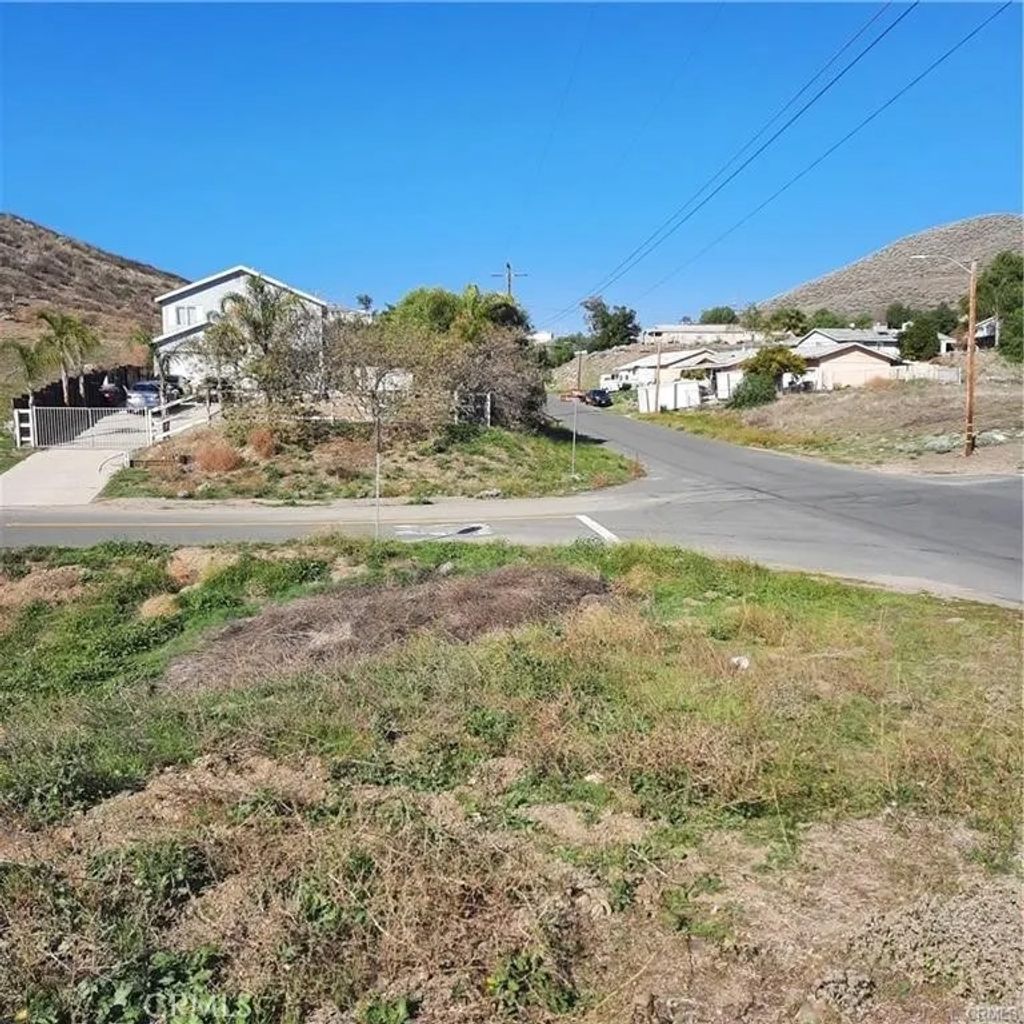 Photo of 0 Conneticut, Menifee, CA 92587 (MLS # IV25238756)