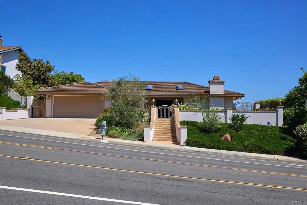 Photo of 7118 El Fuerte Street, Carlsbad, CA 92009 (MLS # NDP2605026)