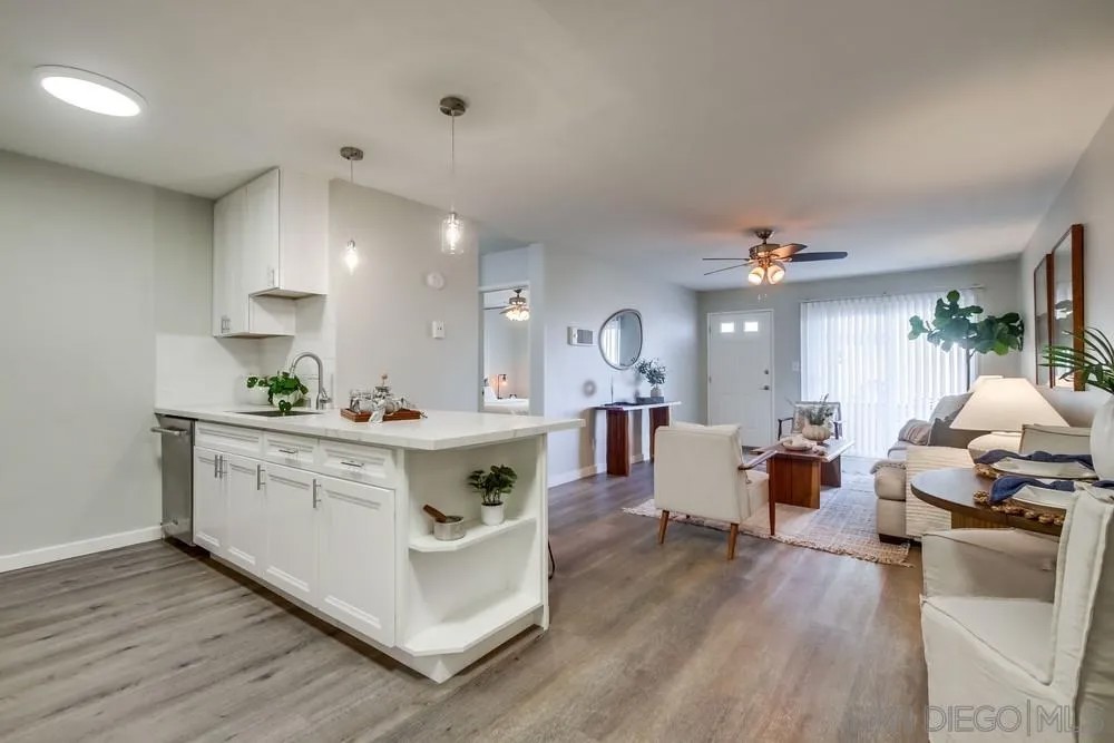 1111 Seacoast Dr 2
