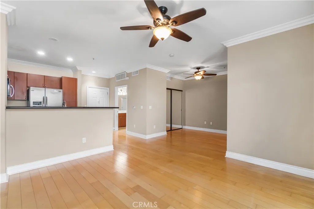1801 E Katella 4036