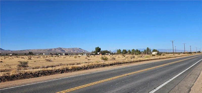 800 HWY 18