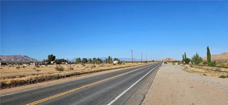800 HWY 18