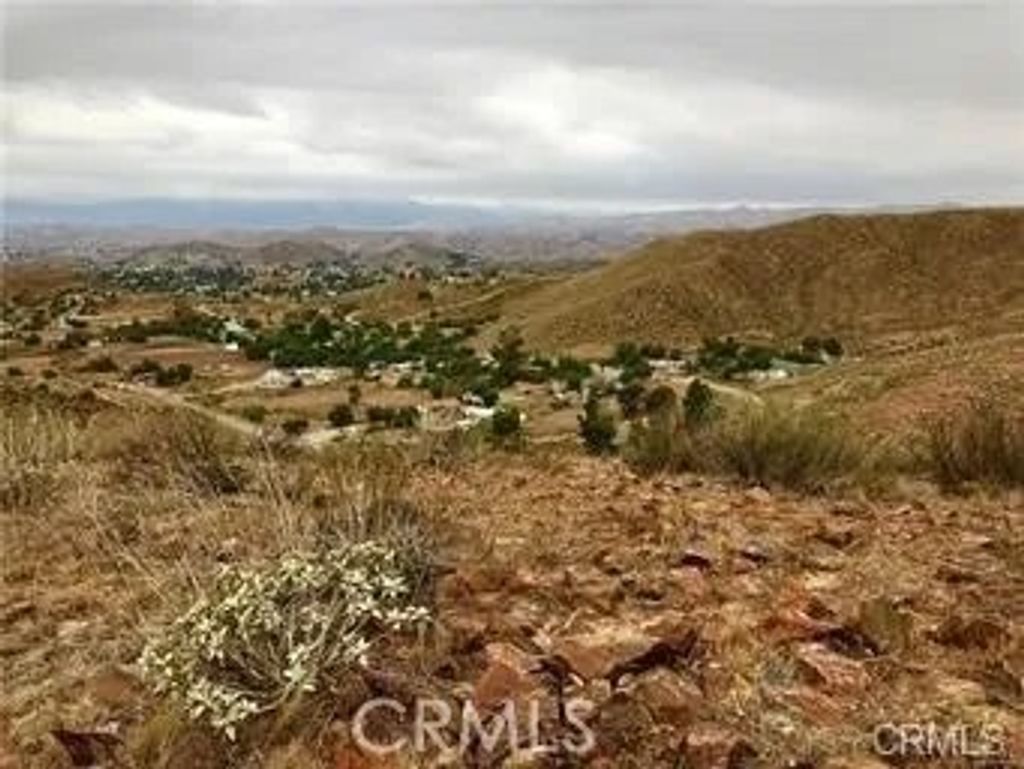 Photo of 29 quail Circle, Menifee, CA 92587 (MLS # IV25182548)