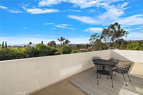 Tiny photo for 31841 Via Puntero, San Juan Capistrano, CA 92675 (MLS # OC25245557)