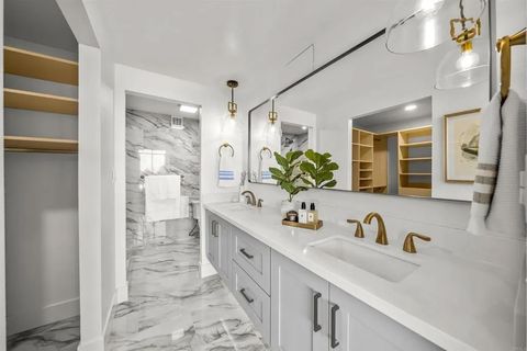 Tiny photo for 2500 Torrey Pines Road #305, La Jolla, CA 92037 (MLS # PTP2506592)