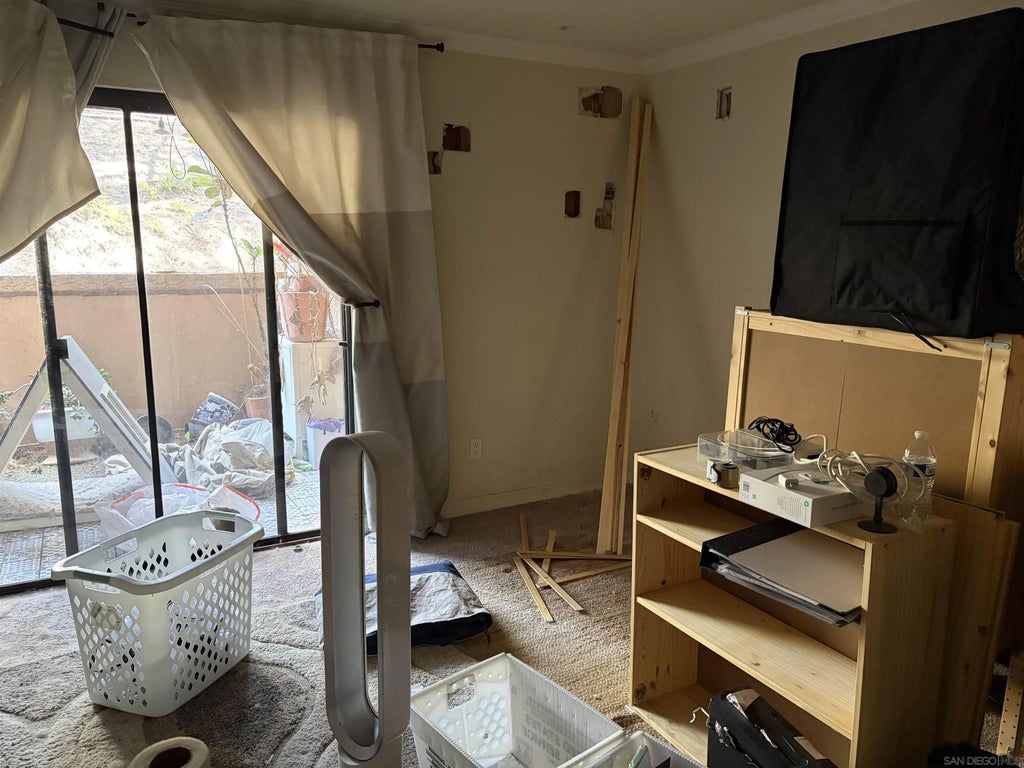 Photo of 12023 Alta Carmel Court #246, San Diego, CA 92128 (MLS # 260013967)