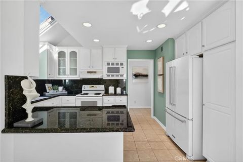 Tiny photo for 24 Los Cabos, Dana Point, CA 92629 (MLS # NP25242928)