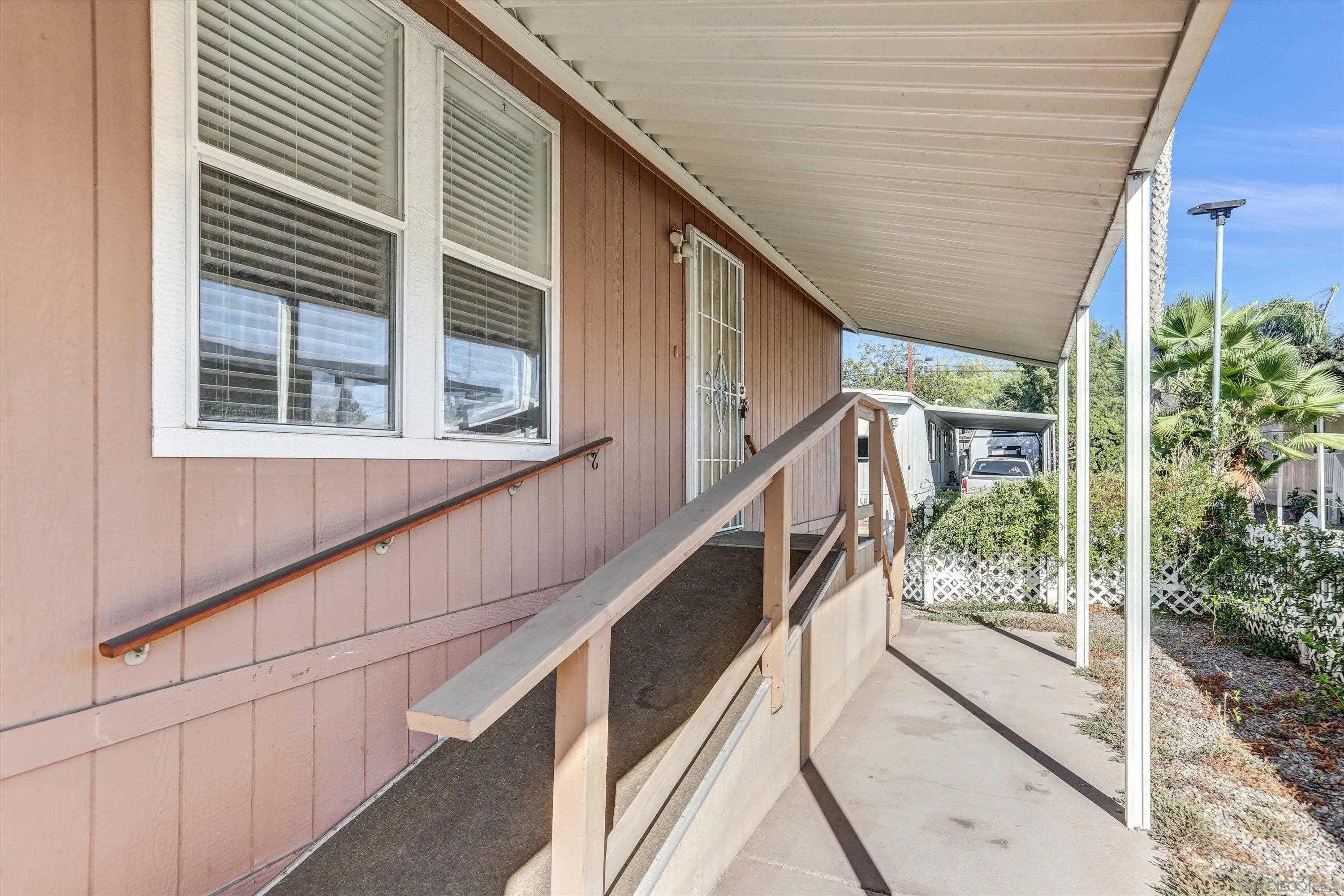 450 E Bradley Ave 69