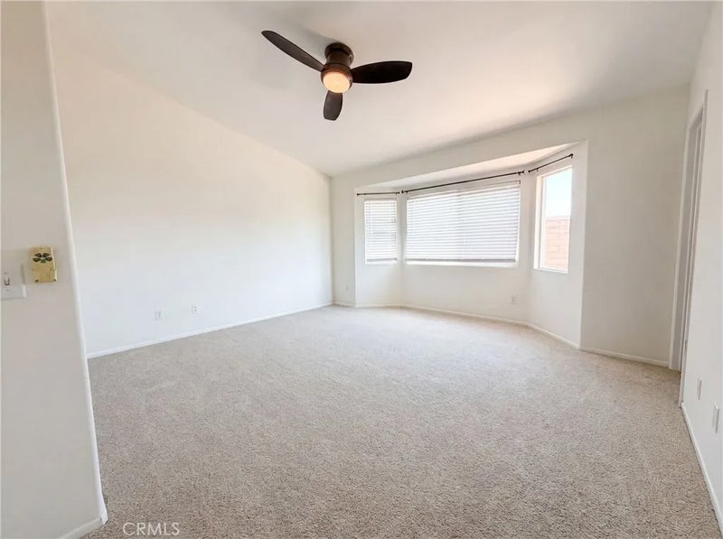 22125 Country Hills