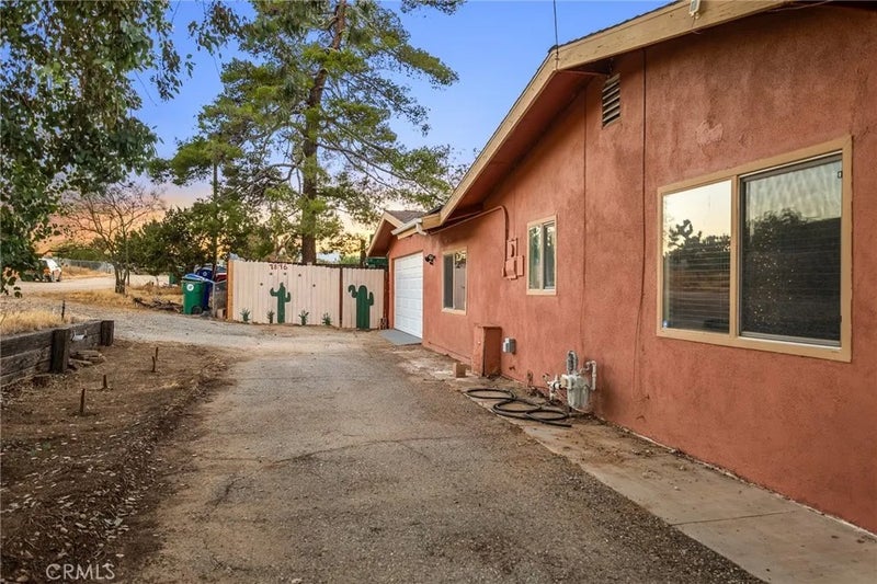 7896 Fox Trail