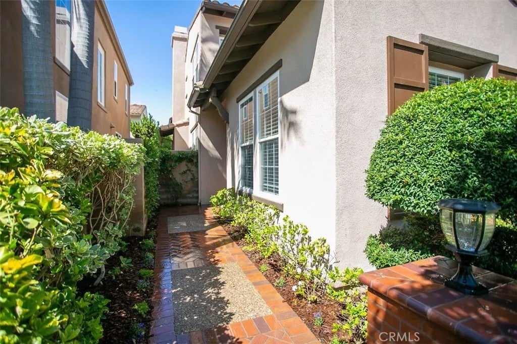 Photo of 31 Dinuba, Irvine, CA 92602 (MLS # OC26173404)
