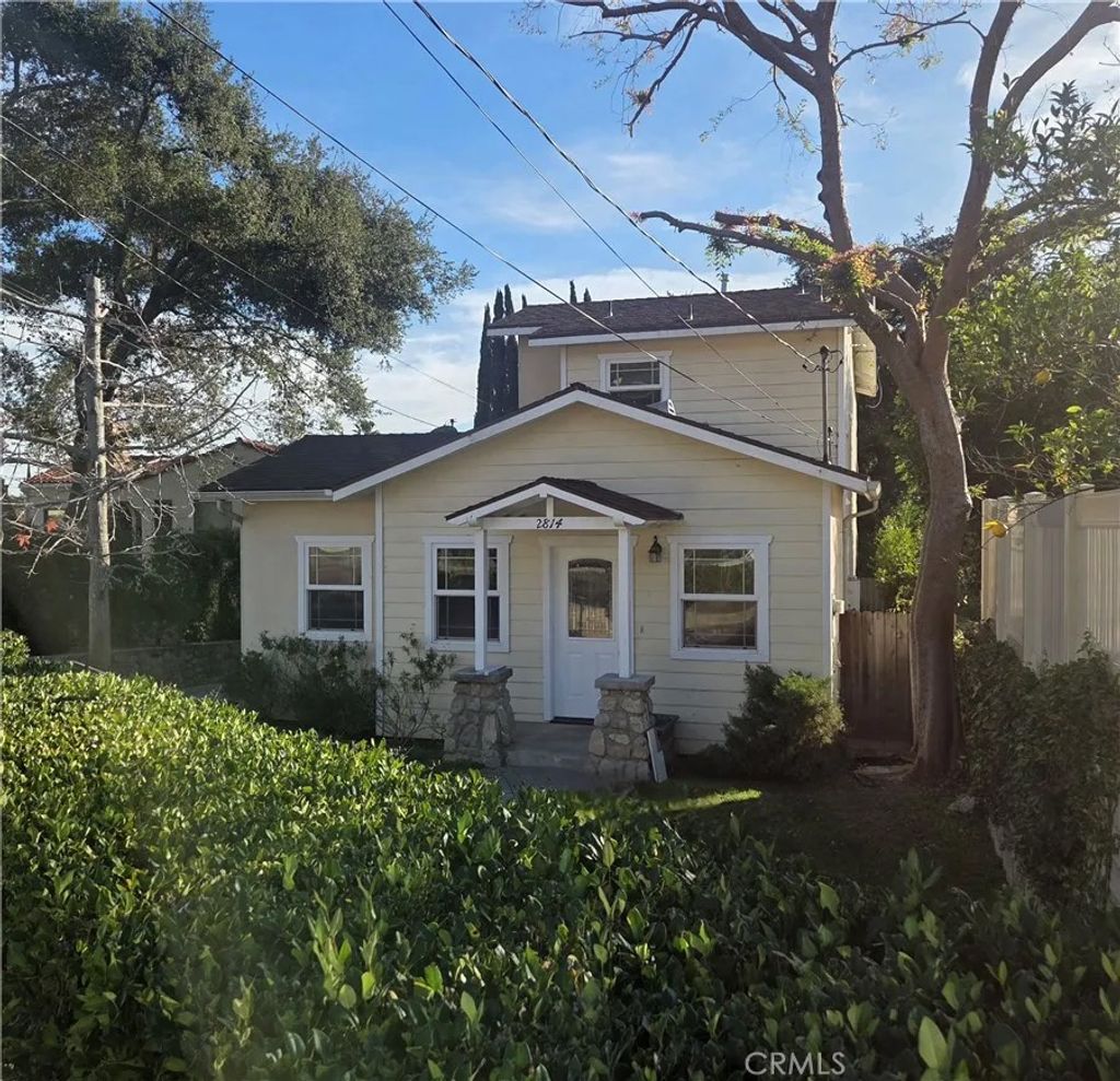 Photo of 2814 Los Olivos Lane, La Crescenta, CA 91214 (MLS # BB25280901)