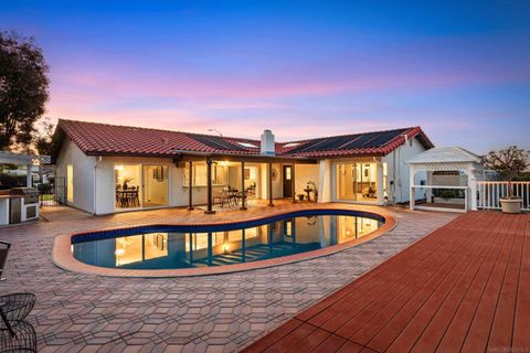 Tiny photo for 6615 Ridge Manor Ave, San Diego, CA 92120 (MLS # 250045147)