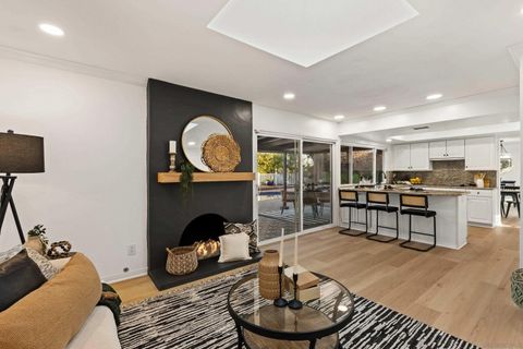 Tiny photo for 6615 Ridge Manor Ave, San Diego, CA 92120 (MLS # 250045147)