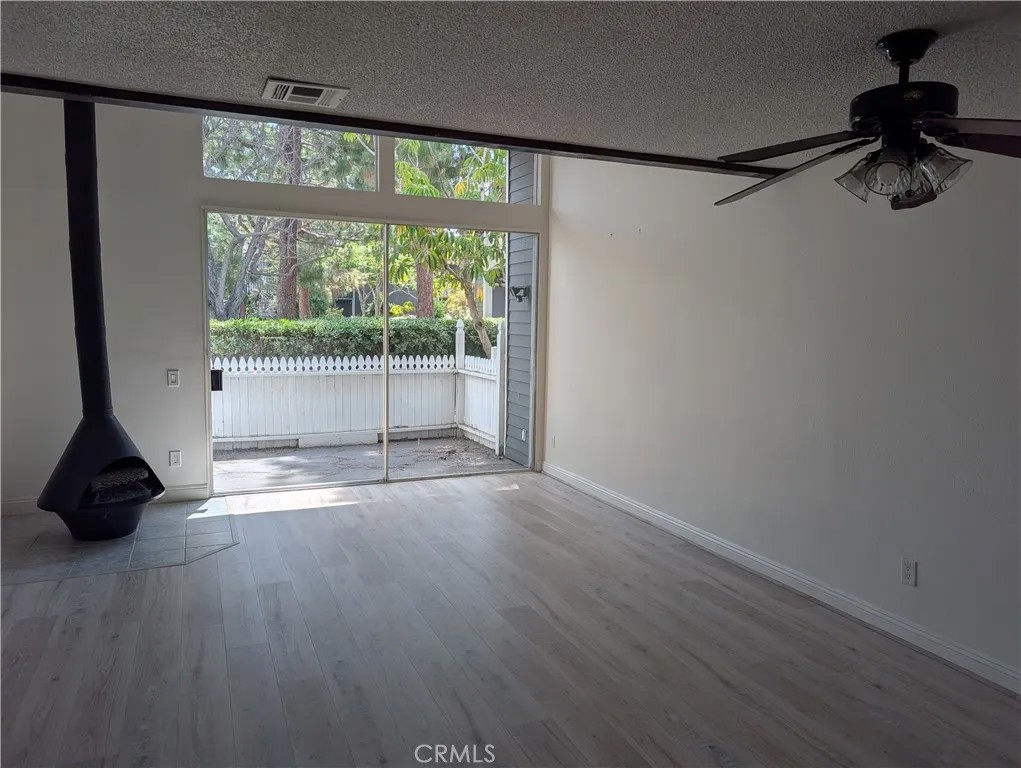 25447 Pine Creek