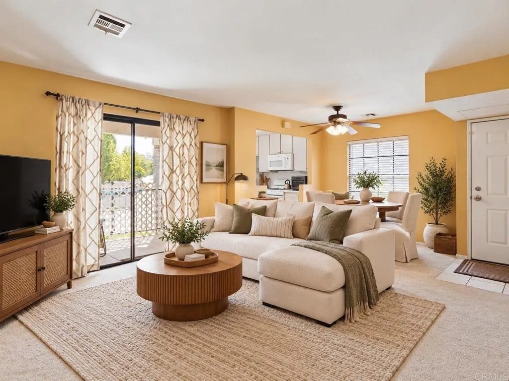 10365 Azuaga Street 172