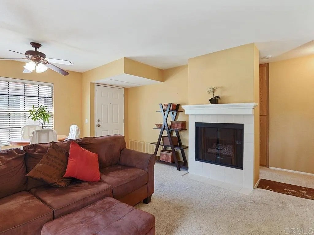 10365 Azuaga Street 172