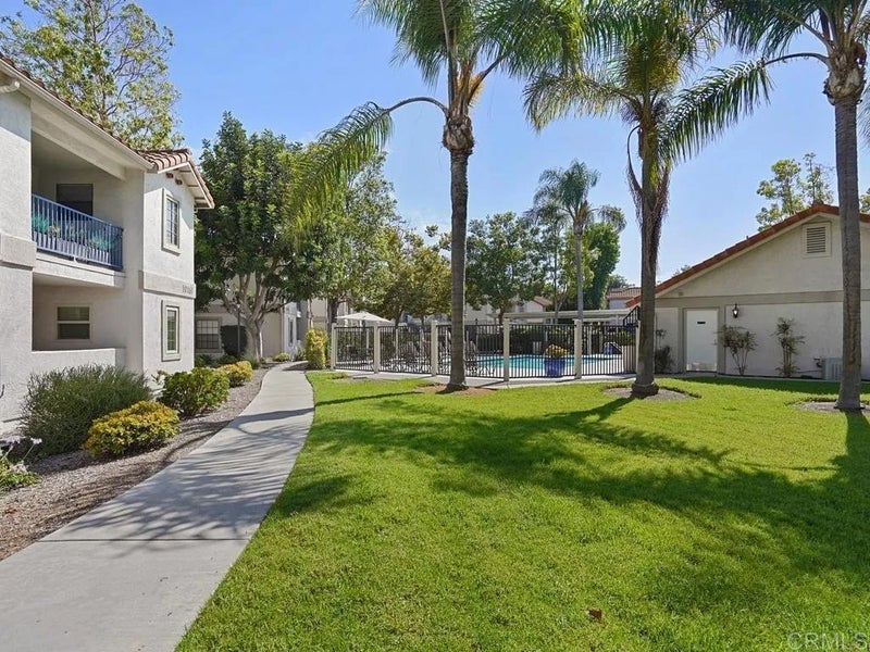 10365 Azuaga Street 172