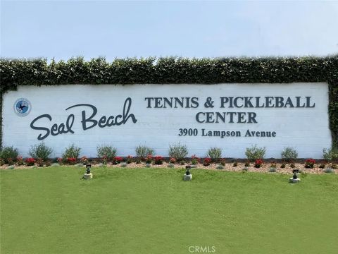 Tiny photo for 4260 Dogwood Ave, Seal Beach, CA 90740 (MLS # PW25194210)