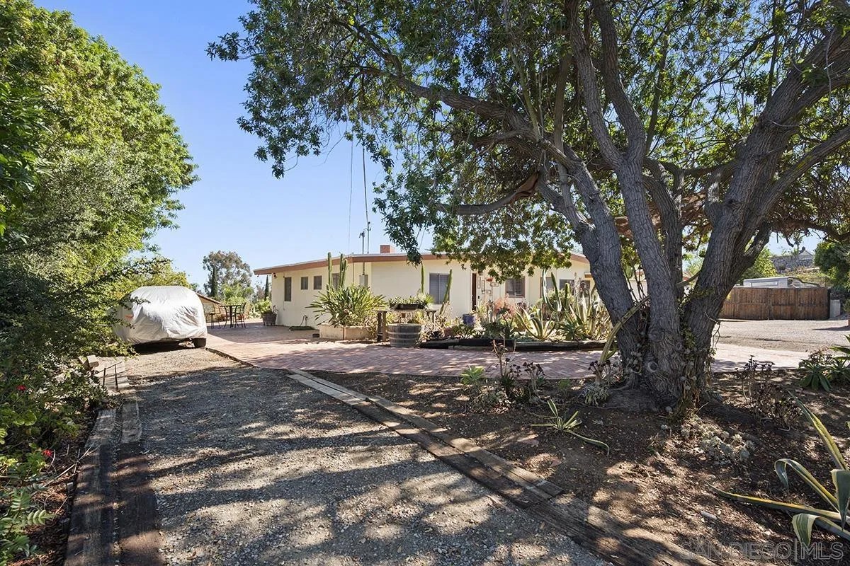 4310 Resmar Rd.