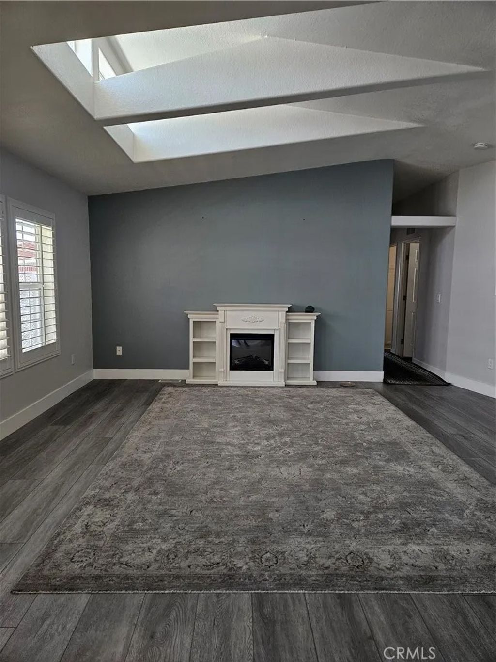 Photo of 14851 Jeffrey Rd #171, Irvine, CA 92618 (MLS # DW26092796)