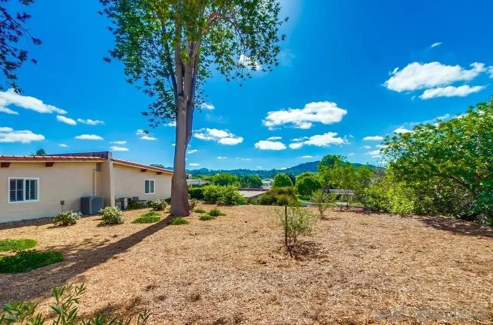 San Diego, California 92128, United States, 2 Bedrooms Bedrooms, ,2 BathroomsBathrooms,Residential,Active,222720