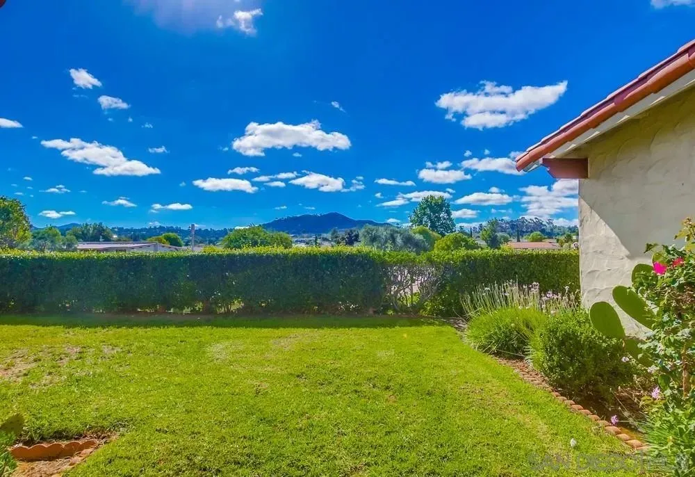 San Diego, California 92128, United States, 2 Bedrooms Bedrooms, ,2 BathroomsBathrooms,Residential,Active,222720