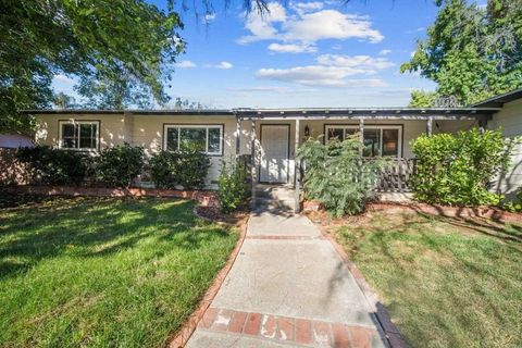 Tiny photo for 4620 Panchoy Drive, La Mesa, CA 91941 (MLS # PTP2507719)