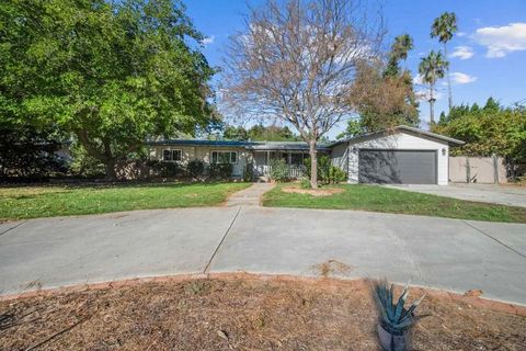 Tiny photo for 4620 Panchoy Drive, La Mesa, CA 91941 (MLS # PTP2507719)