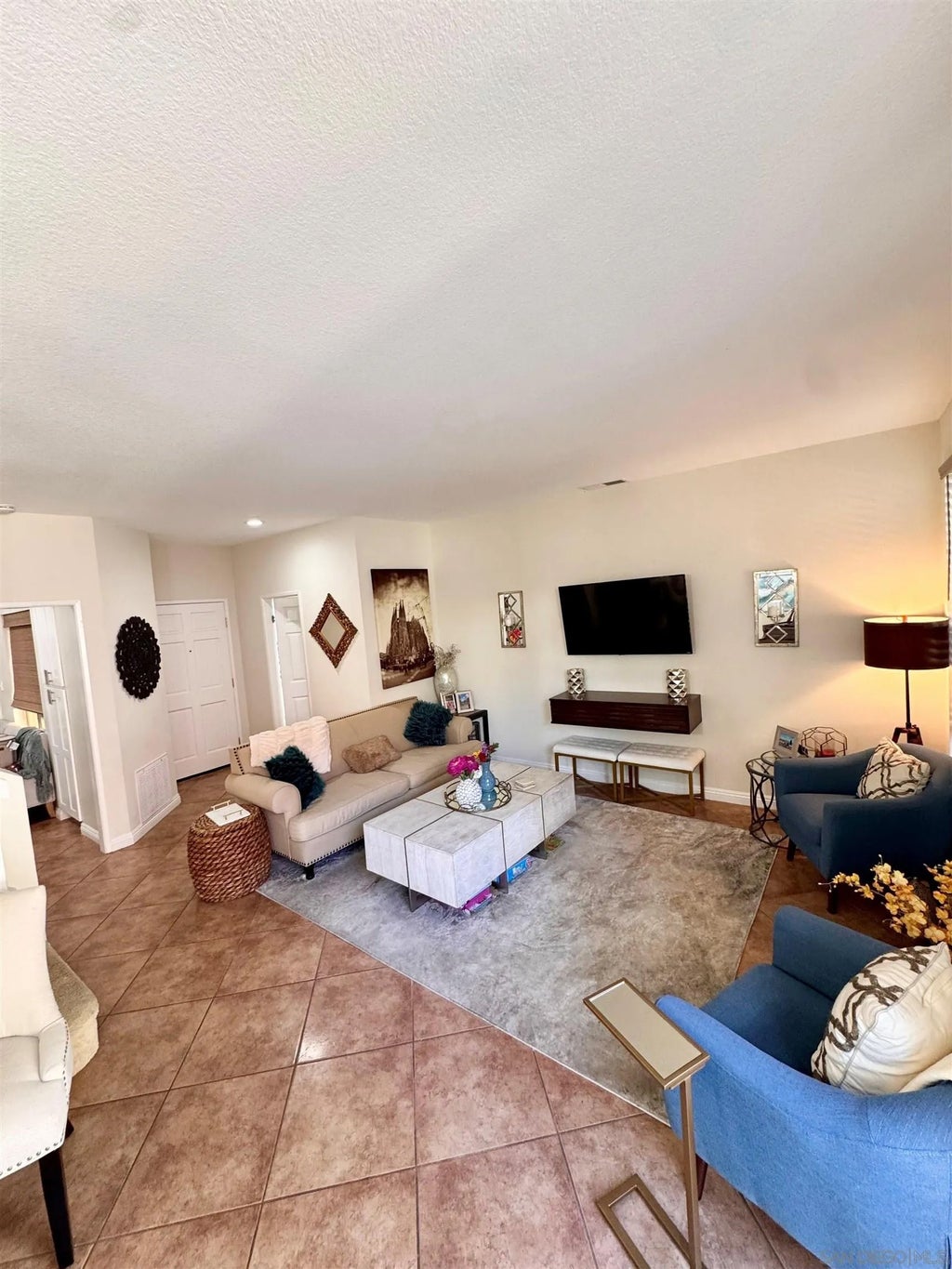 Photo of 2196 Lago Madero, Chula Vista, CA 91914 (MLS # 260019711)