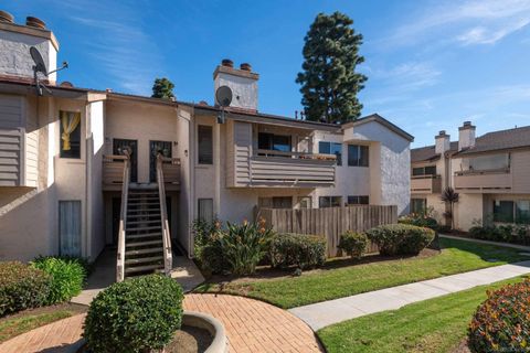 Photo of 1727 Melrose Ave #33, Chula Vista, CA 91911 (MLS # 2601132)