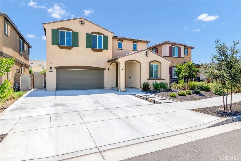 Photo of 32942 Forgecroft Street, Menifee, CA 92584 (MLS # SW26008260)