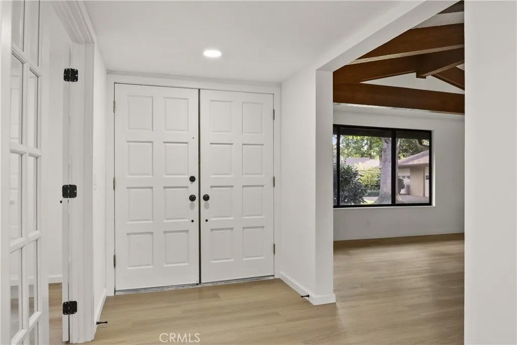 7 Northwood Commons