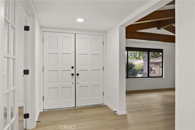 7 Northwood Commons