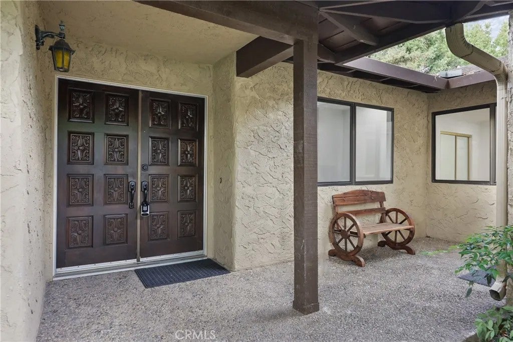 7 Northwood Commons