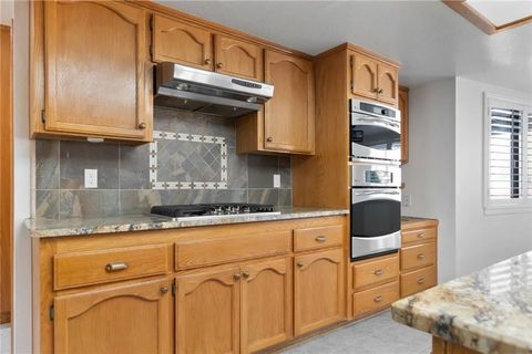 Tiny photo for 13441 Rincon Rd, Apple Valley, CA 92308 (MLS # HD25258397)