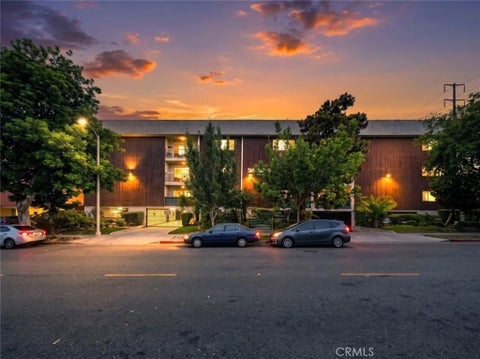 Photo of 333 Burchett Street #206, Glendale, CA 91203 (MLS # GD26216837)