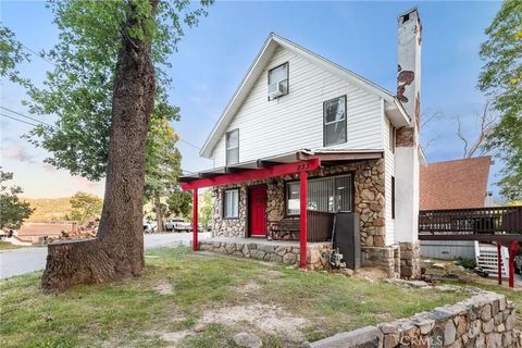 233 Glen Avon Drive Cedar Glen CA 92321