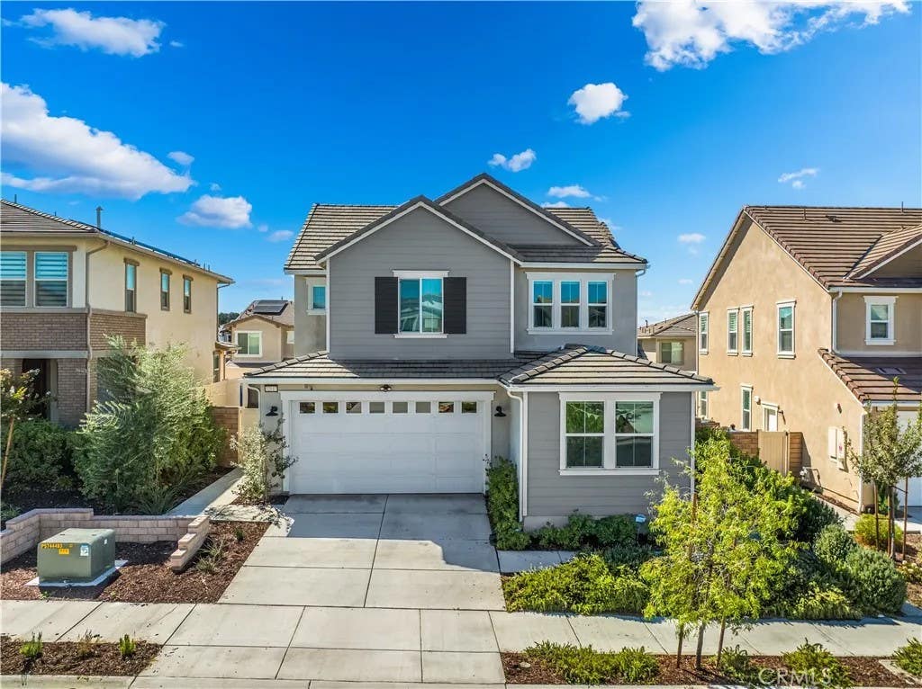 Photo of 32017 Radiant Drive, Temecula, CA 92591 (MLS # SW26039582)