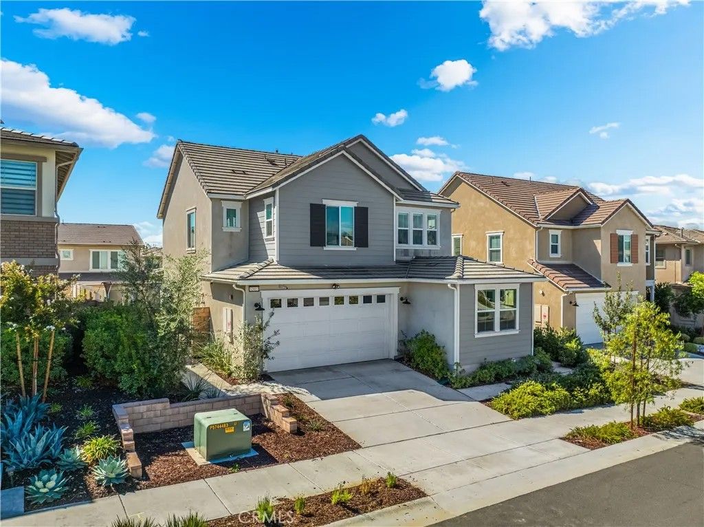 Photo of 32017 Radiant Drive, Temecula, CA 92591 (MLS # SW26039582)