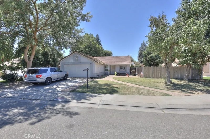 1835 Brentwood Court