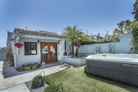 Photo of 221 B Ave, Coronado, CA 92118 (MLS # 260021300)