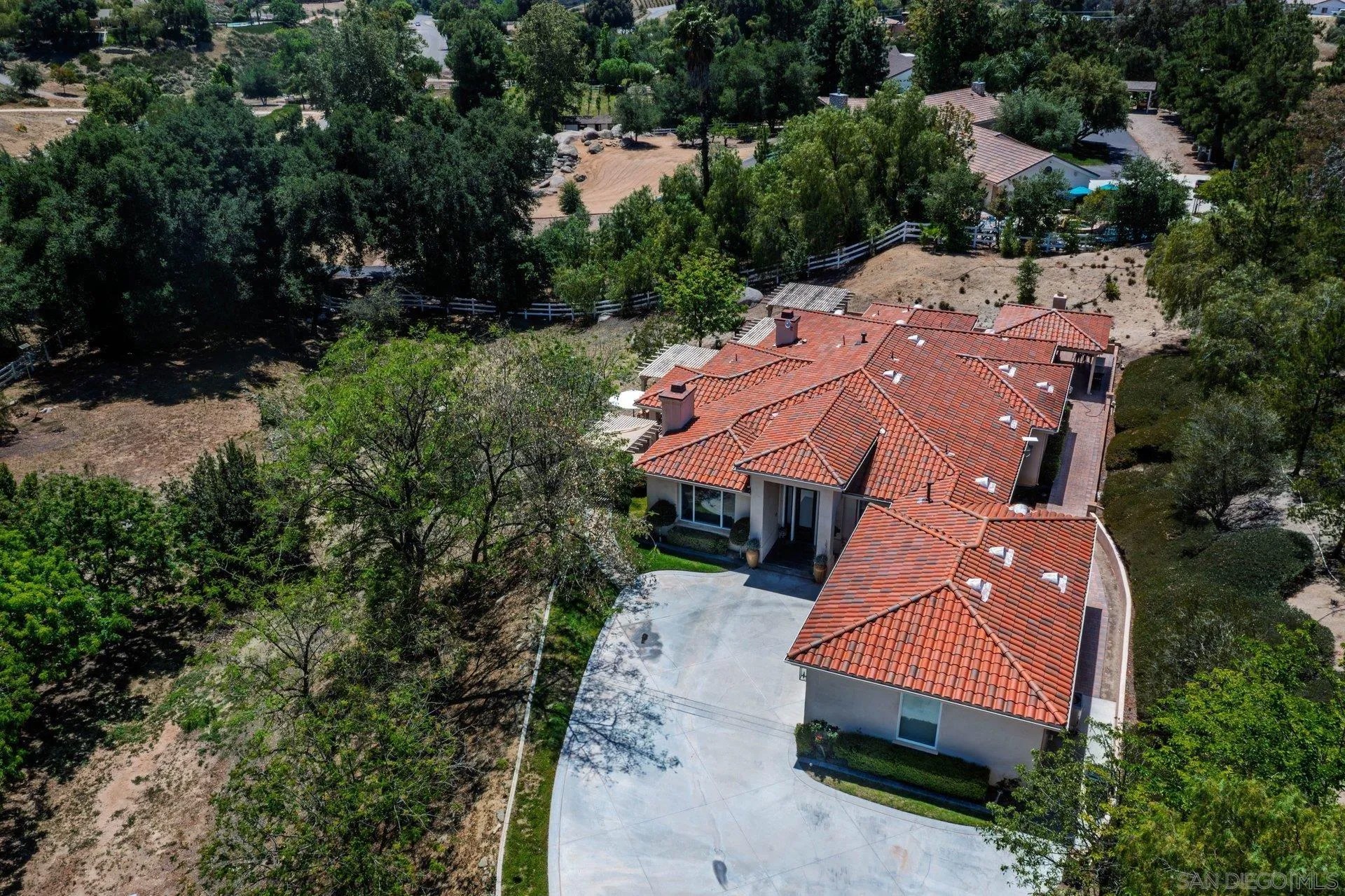 41025 Los Ranchos Cir
