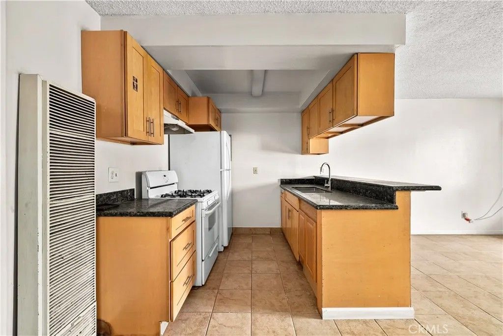 Photo of 10030 Alondra Blvd #25, Bellflower, CA 90706 (MLS # OC26084210)