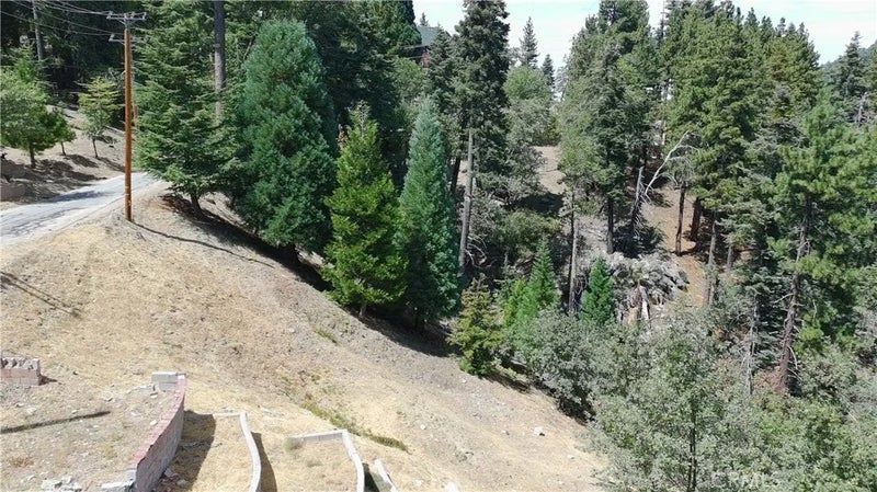 2349 Deep Creek