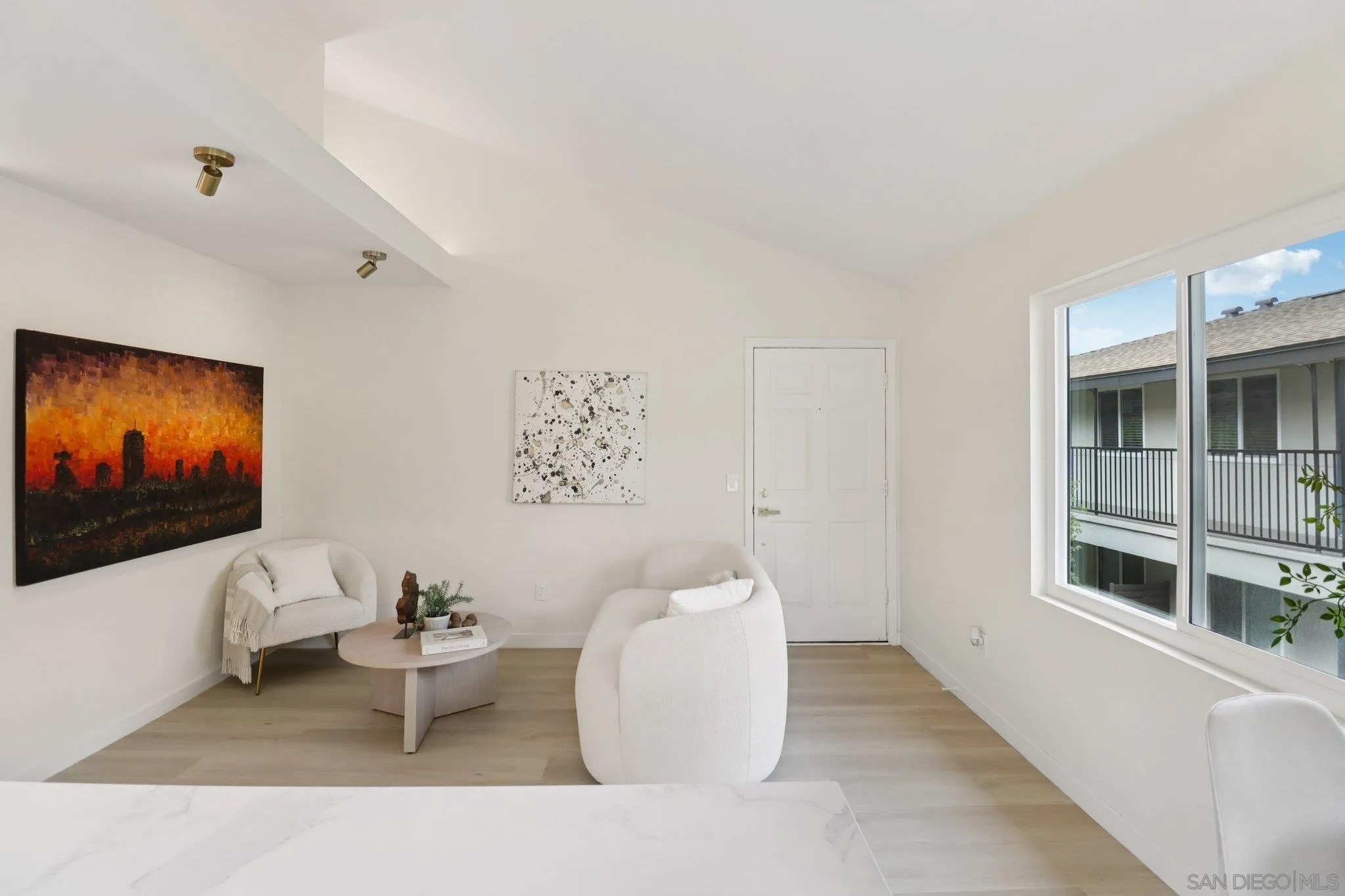 4043 Utah St 8