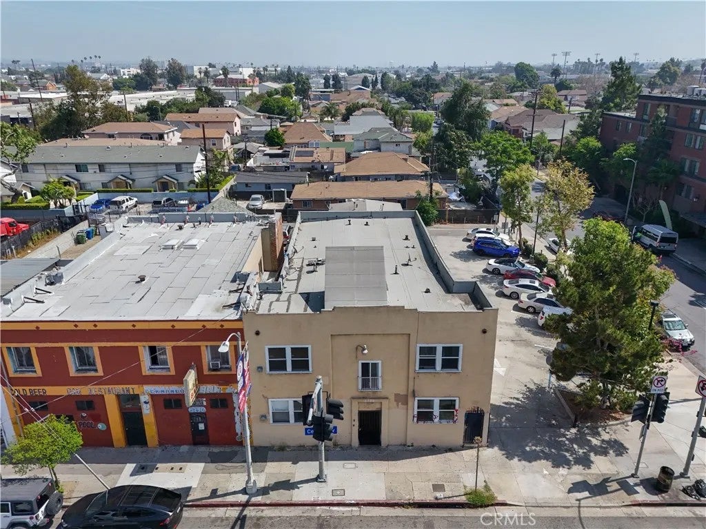 3232 S Central