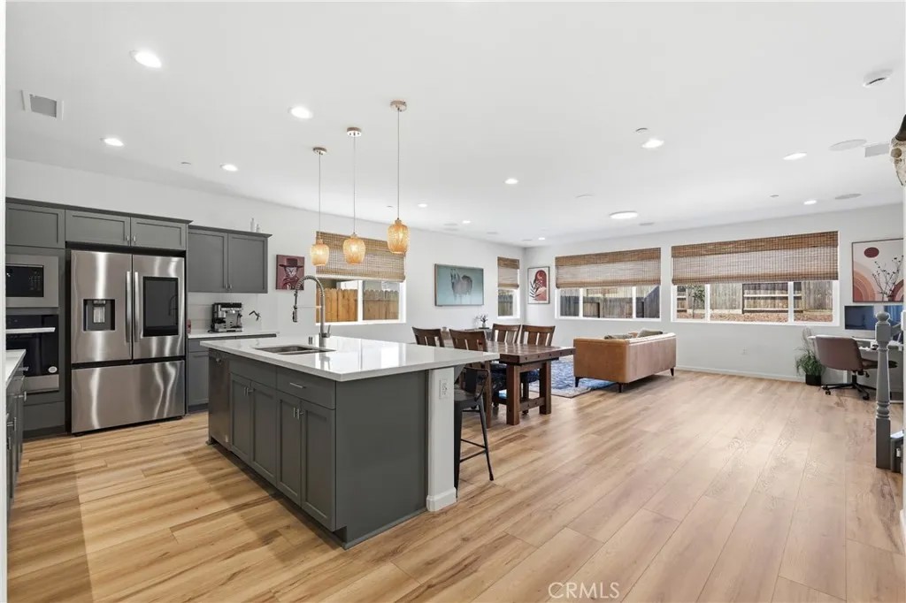 1159 Magnolia Court West